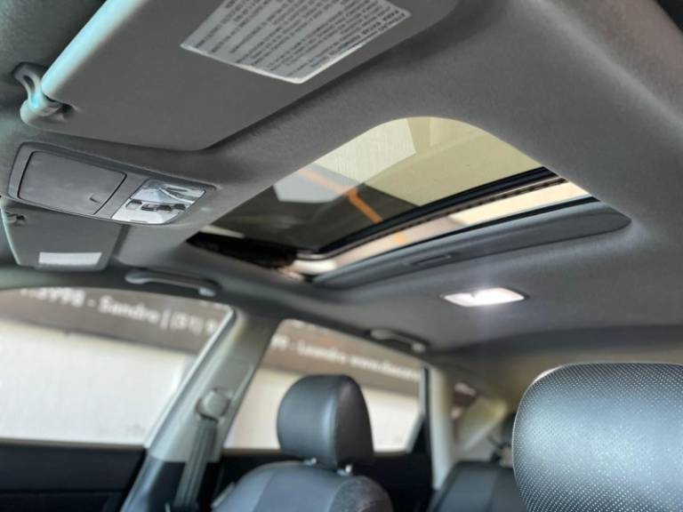 HYUNDAI - I30 - 2012/2012 - Prata - R$ 49.900,00