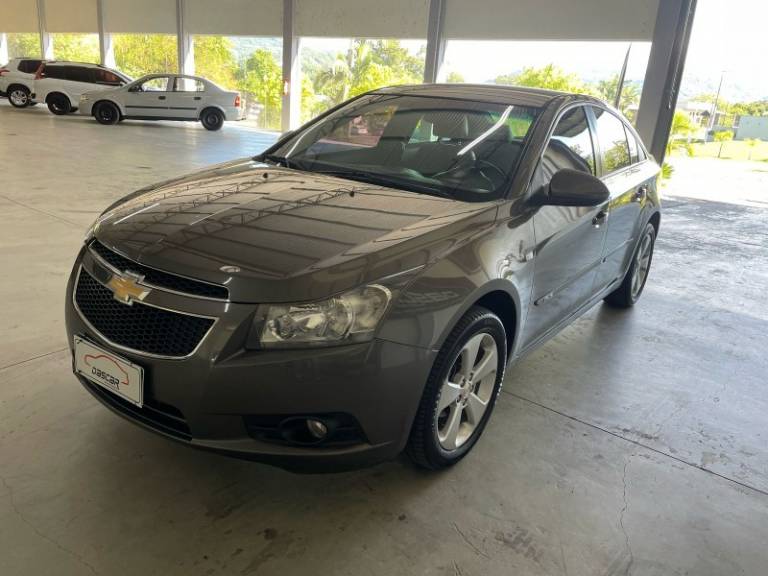 CHEVROLET - CRUZE - 2014/2014 - Cinza - R$ 60.900,00
