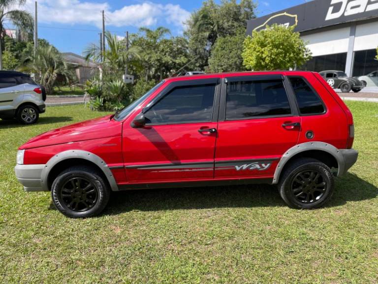 FIAT - UNO - 2010/2010 - Vermelha - R$ 29.900,00