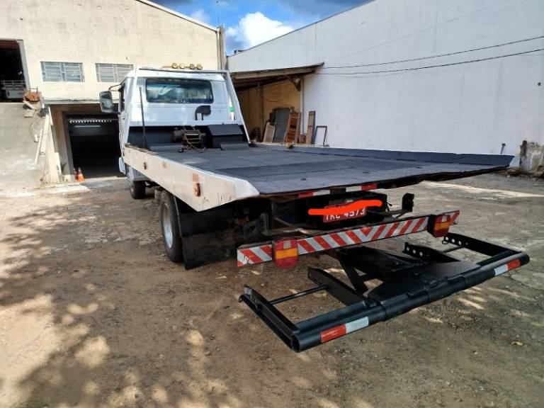 VOLKSWAGEN - 8-150 - 2001/2001 - Branca - R$ 195.000,00