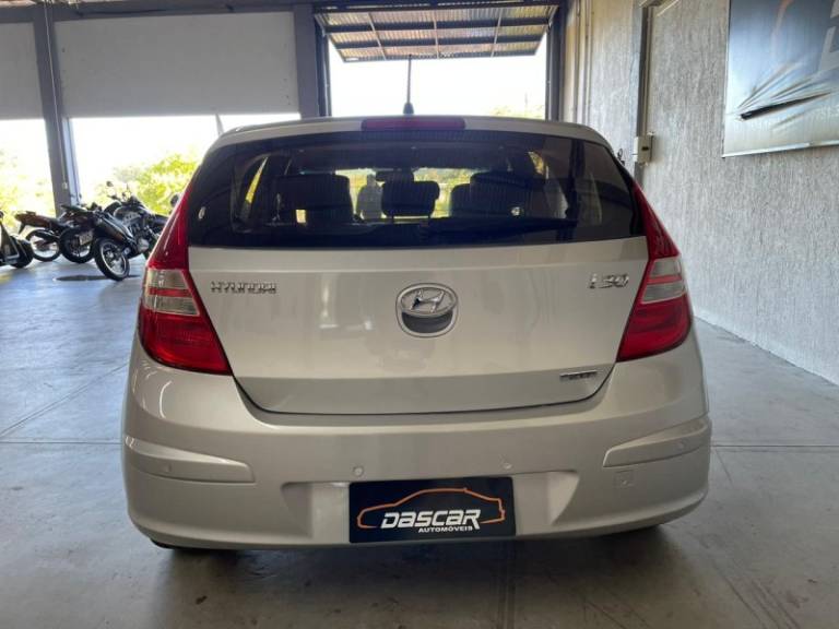 HYUNDAI - I30 - 2012/2012 - Prata - R$ 49.900,00