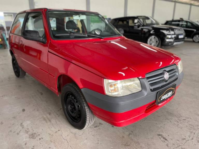 FIAT - UNO - 2011/2011 - Vermelha - R$ 24.900,00