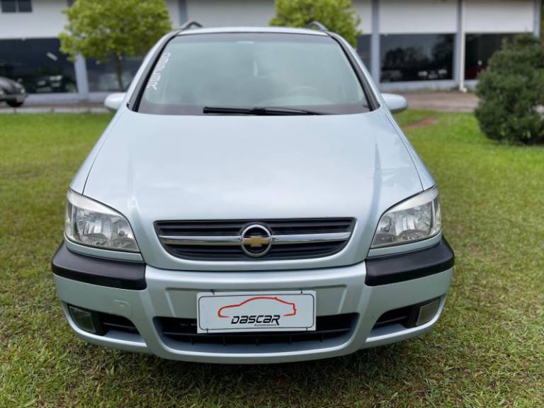 CHEVROLET - ZAFIRA - 2009/2010 - Prata - R$ 38.900,00