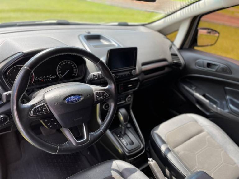 FORD - ECOSPORT - 2019/2020 - Prata - R$ 78.900,00