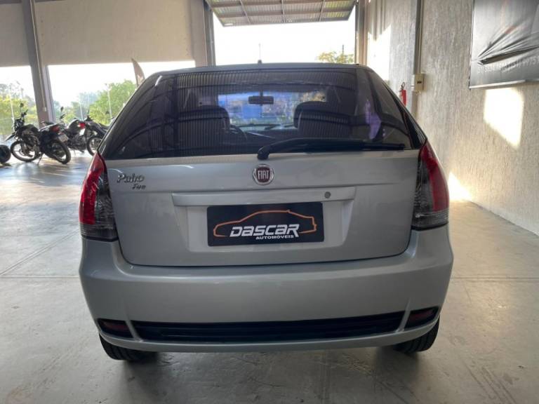 FIAT - PALIO - 2009/2010 - Prata - R$ 24.900,00