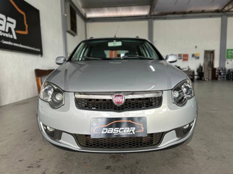 FIAT - PALIO - 2016/2016 - Prata - R$ 42.900,00