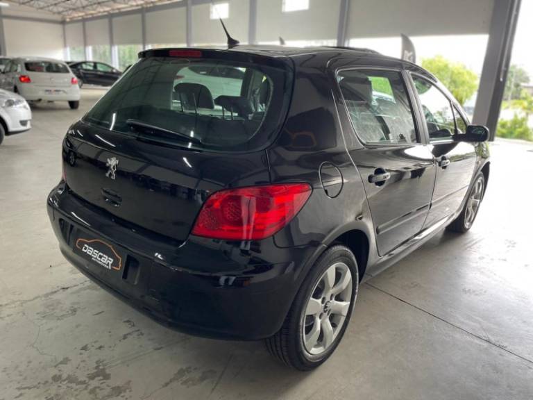 PEUGEOT - 307 - 2008/2009 - Preta - R$ 25.900,00