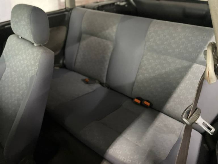 VOLKSWAGEN - PARATI - 1997/1998 - Branca - R$ 17.900,00