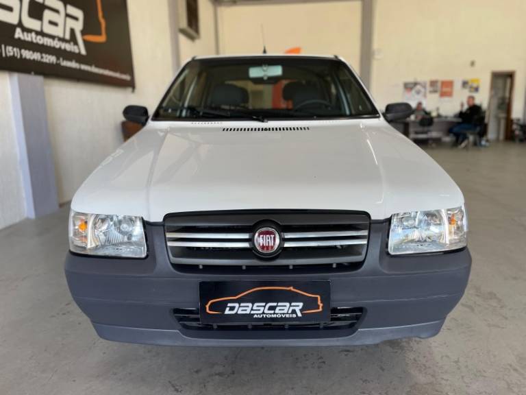 FIAT - UNO - 2009/2010 - Branca - R$ 28.900,00