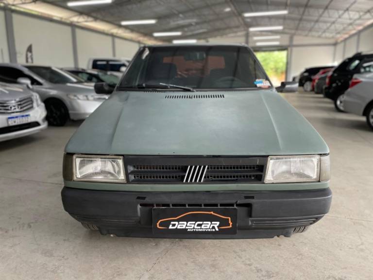 FIAT - UNO - 1995/1996 - Verde - R$ 9.900,00