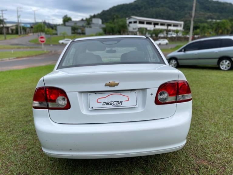 CHEVROLET - CLASSIC - 2013/2013 - Branca - R$ 29.900,00