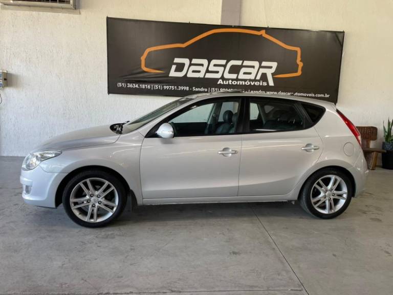 HYUNDAI - I30 - 2012/2012 - Prata - R$ 49.900,00