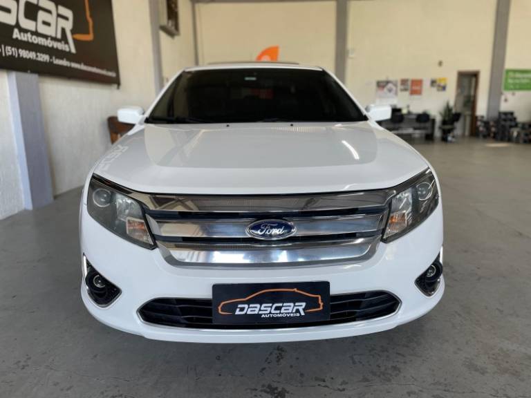FORD - FUSION - 2011/2012 - Branca - R$ 49.900,00