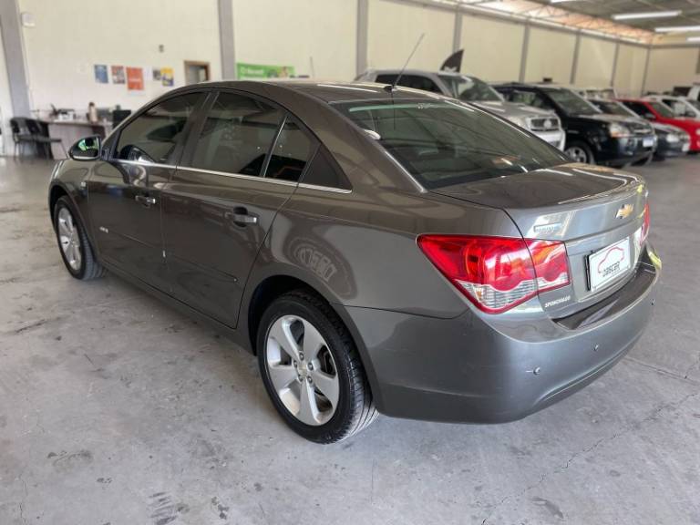 CHEVROLET - CRUZE - 2014/2014 - Cinza - R$ 60.900,00