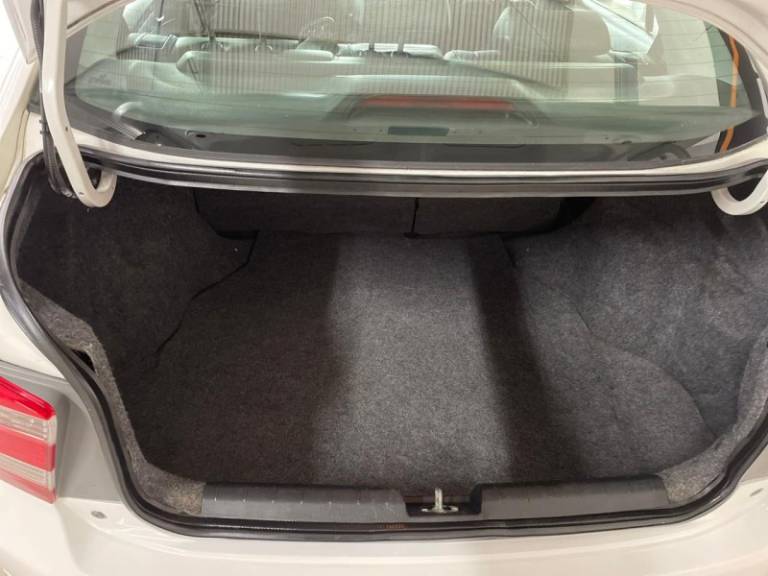 HONDA - CITY - 2012/2013 - Branca - R$ 51.900,00