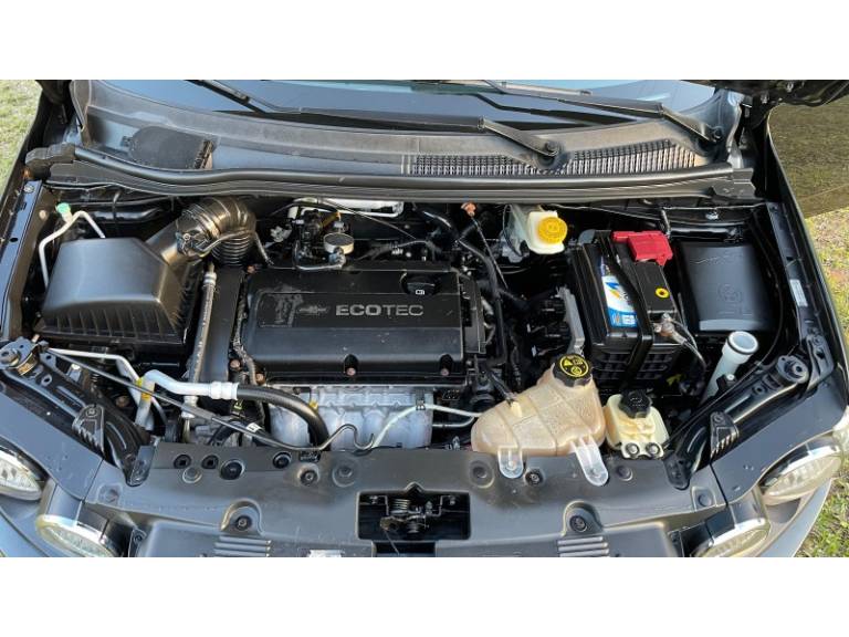 CHEVROLET - SONIC - 2012/2013 - Preta - R$ 42.900,00