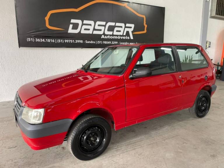 FIAT - UNO - 2011/2011 - Vermelha - R$ 24.900,00