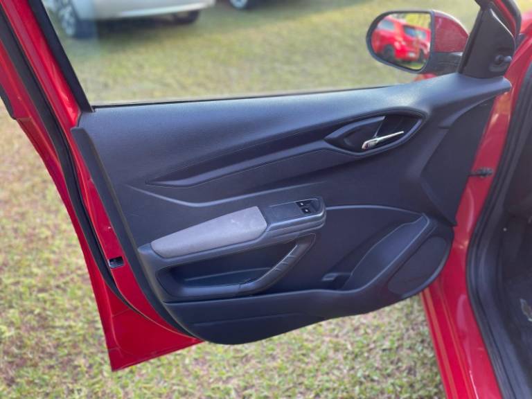 CHEVROLET - PRISMA - 2013/2013 - Vermelha - R$ 44.900,00