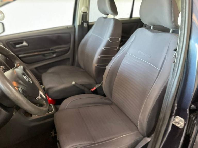 VOLKSWAGEN - SPACE CROSS - 2011/2012 - Azul - R$ 47.900,00