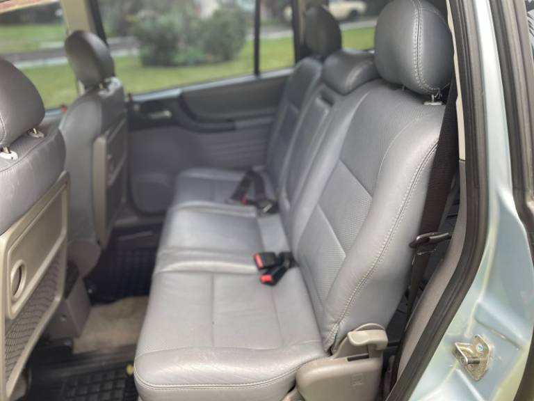 CHEVROLET - ZAFIRA - 2009/2010 - Prata - R$ 38.900,00