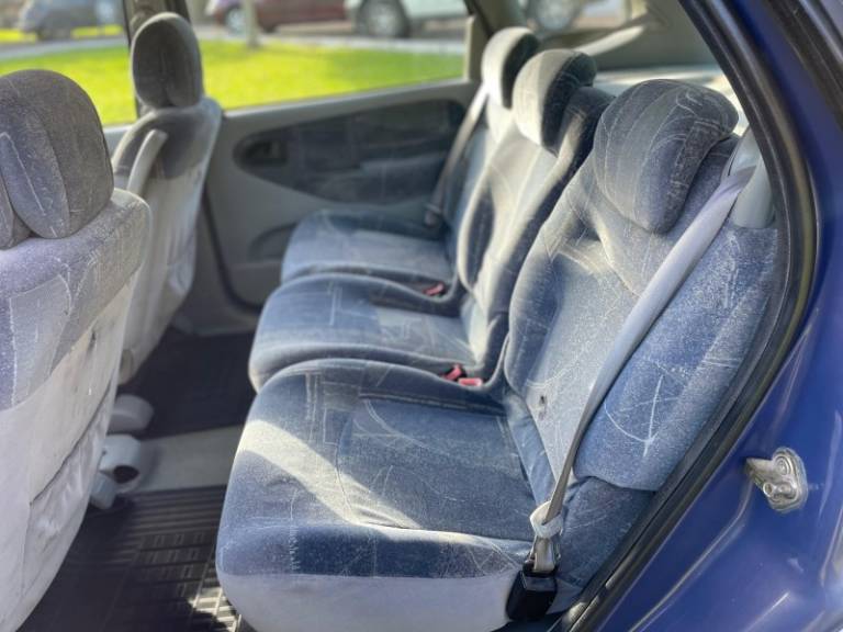 RENAULT - SCÉNIC - 2001/2001 - Azul - R$ 17.900,00