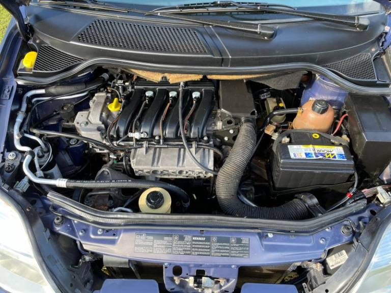 RENAULT - SCÉNIC - 2001/2001 - Azul - R$ 17.900,00
