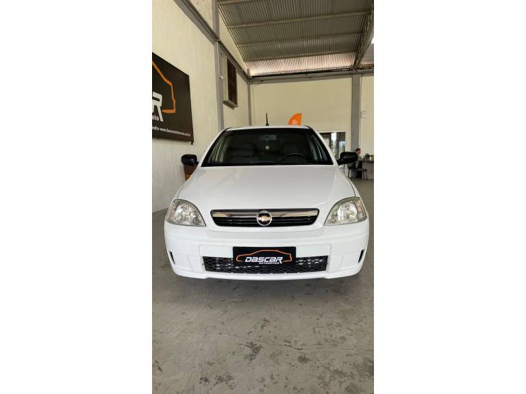 CHEVROLET - CORSA - 2011/2011 - Branca - R$ 32.900,00