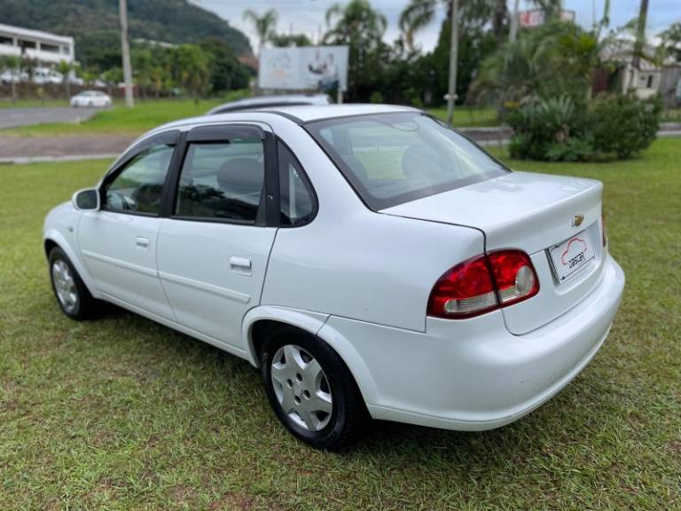 CHEVROLET - CLASSIC - 2013/2013 - Branca - R$ 29.900,00