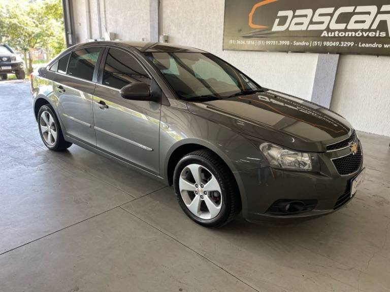CHEVROLET - CRUZE - 2014/2014 - Cinza - R$ 60.900,00