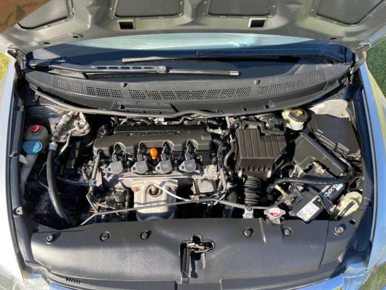 HONDA - CIVIC - 2008/2008 - Prata - R$ 48.900,00