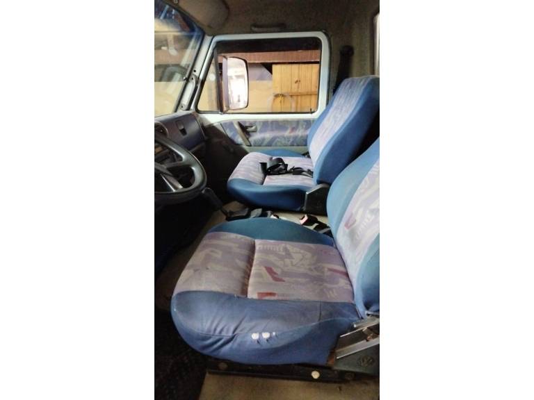 VOLKSWAGEN - 8-150 - 2001/2001 - Branca - R$ 195.000,00