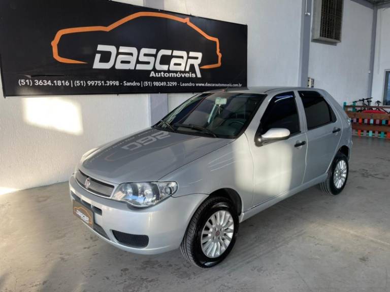 FIAT - PALIO - 2009/2010 - Prata - R$ 24.900,00