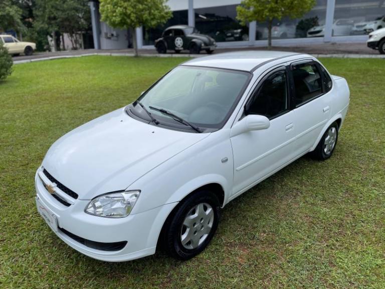 CHEVROLET - CLASSIC - 2013/2013 - Branca - R$ 29.900,00