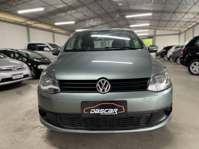 VOLKSWAGEN - FOX - 2010/2011 - Cinza - R$ 34.900,00