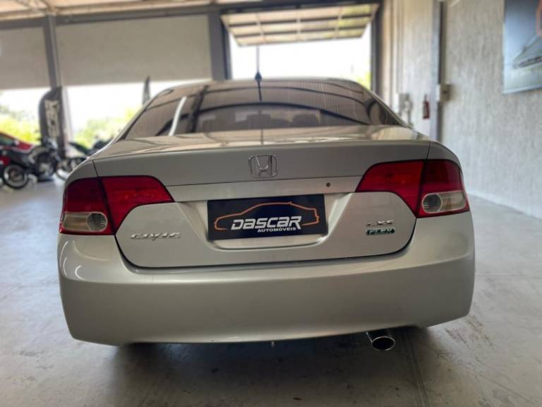 HONDA - CIVIC - 2008/2008 - Prata - R$ 49.900,00