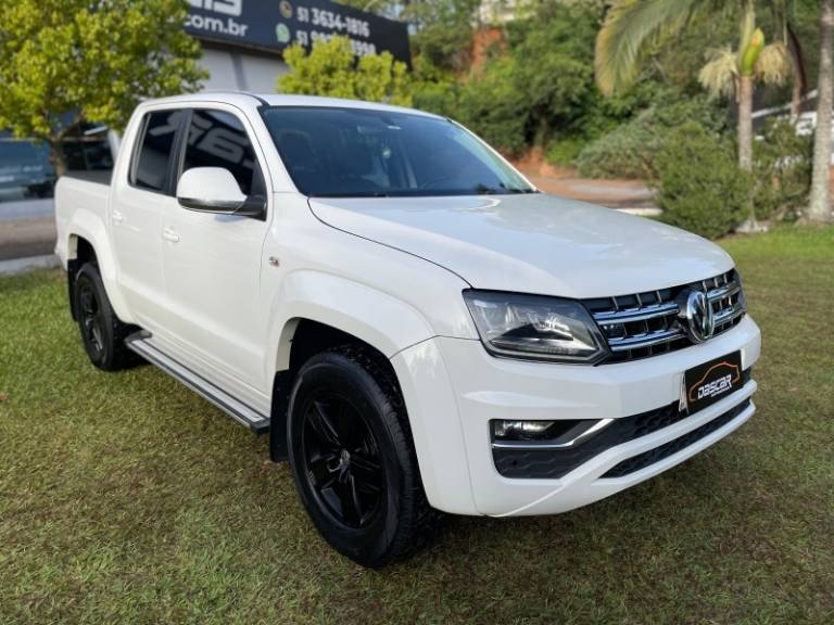 VOLKSWAGEN - AMAROK - 2019/2020 - Branca - R$ 144.900,00