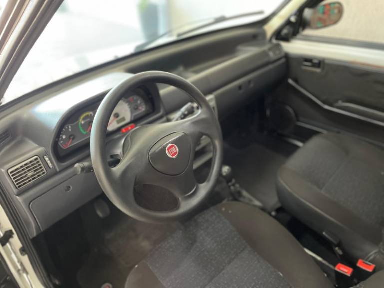 FIAT - UNO - 2009/2010 - Branca - R$ 28.900,00