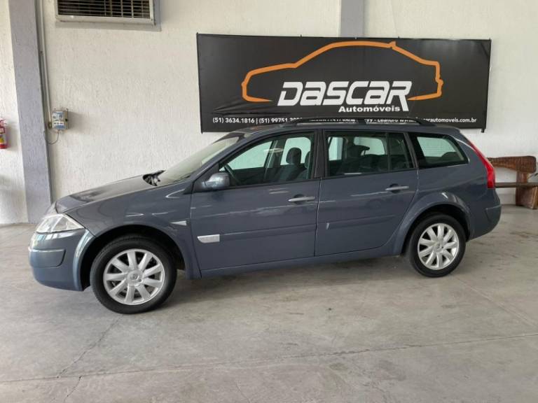 RENAULT - MÉGANE - 2011/2011 - Cinza - R$ 33.900,00