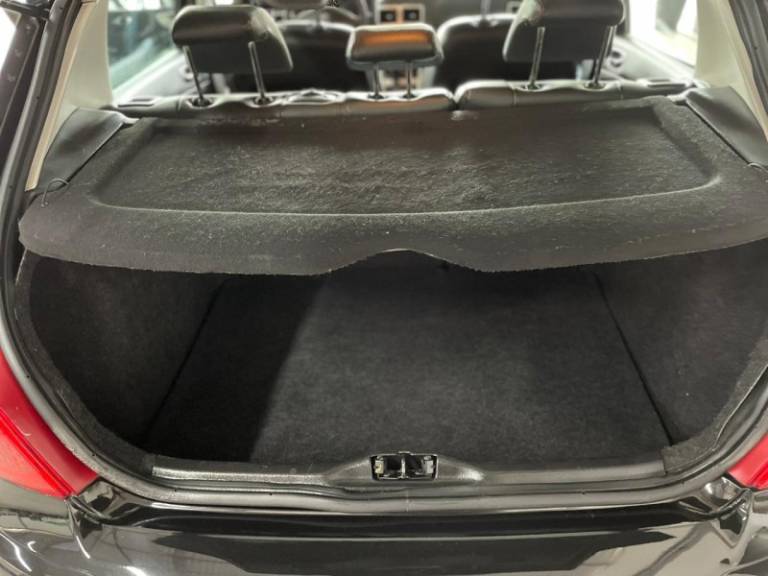 PEUGEOT - 307 - 2008/2009 - Preta - R$ 25.900,00