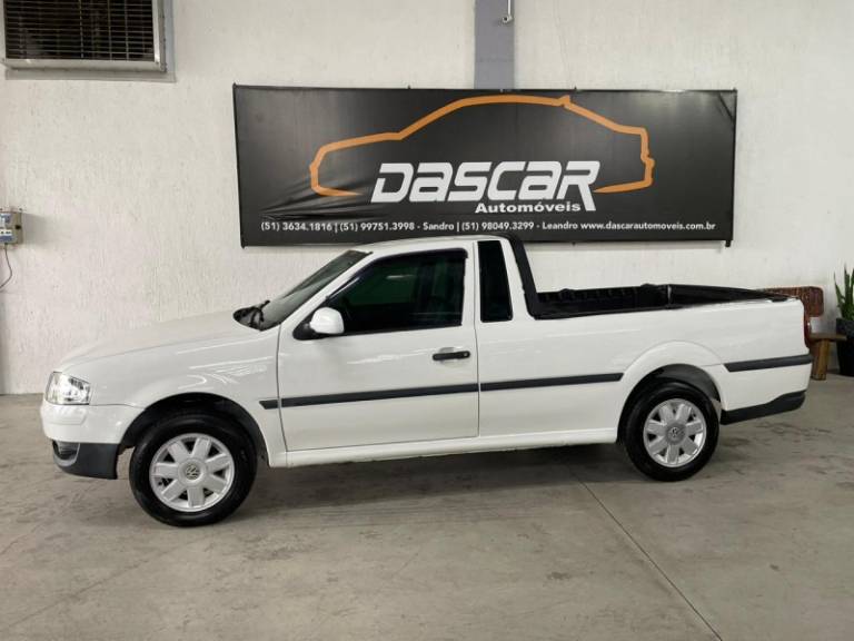 VOLKSWAGEN - SAVEIRO - 2009/2009 - Branca - R$ 33.900,00