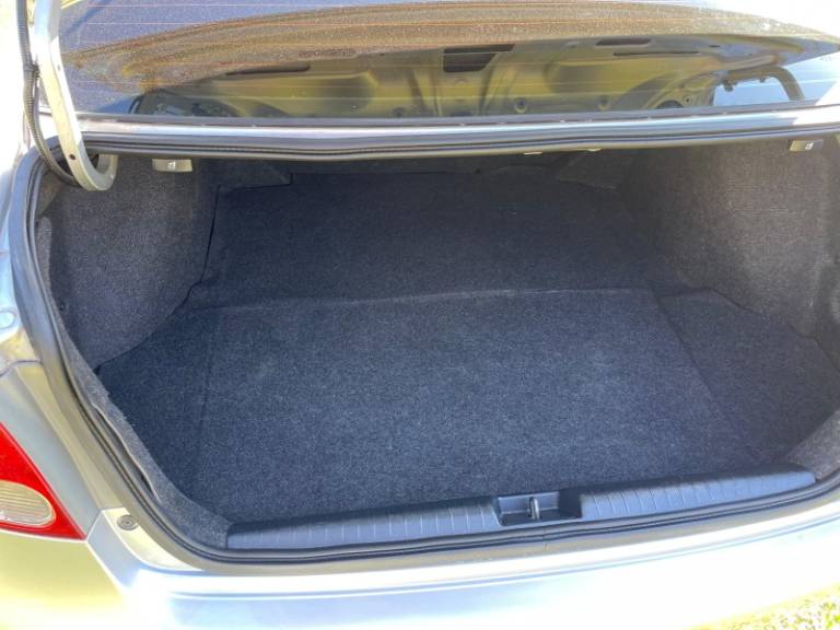 HONDA - CIVIC - 2008/2008 - Prata - R$ 48.900,00