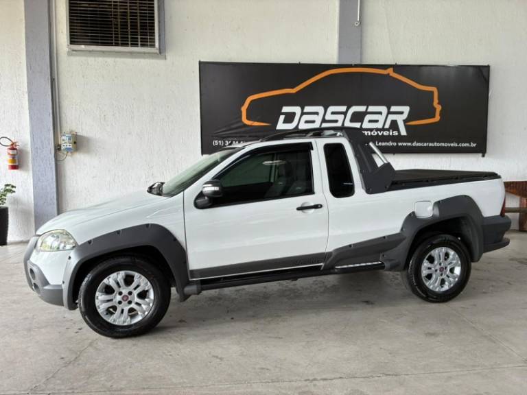 FIAT - STRADA - 2010/2010 - Branca - R$ 46.900,00