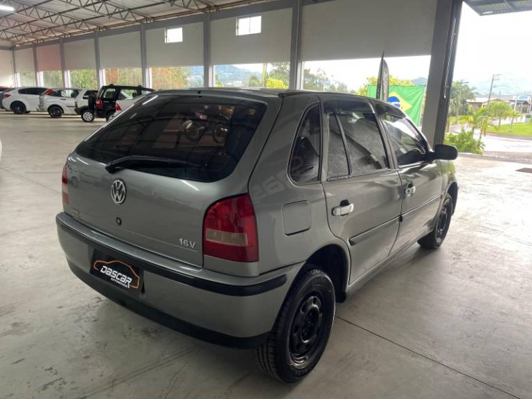 VOLKSWAGEN - GOL - 2002/2002 - Cinza - R$ 15.900,00