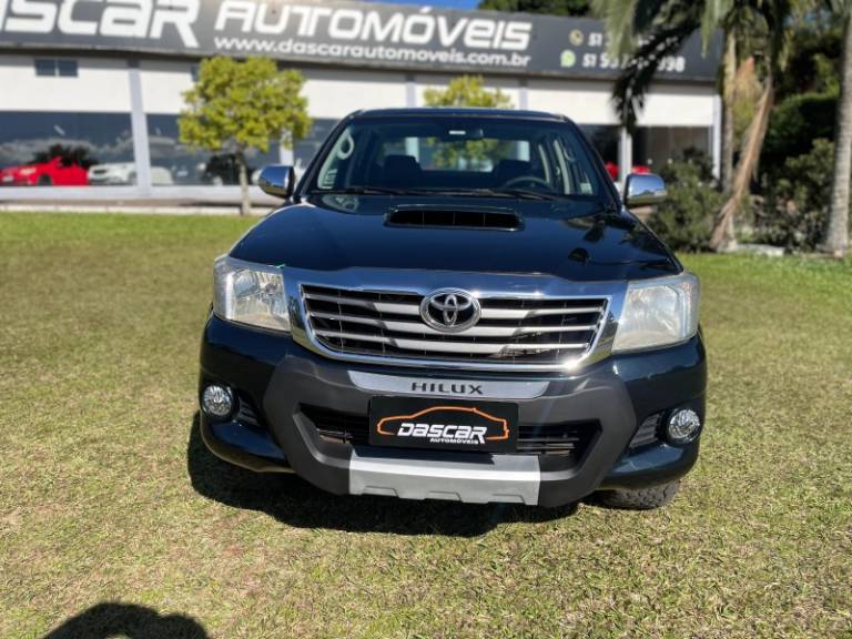 TOYOTA - HILUX - 2014/2014 - Azul - R$ 129.900,00