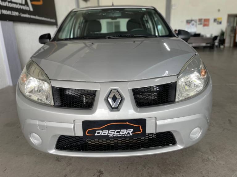 RENAULT - SANDERO - 2009/2010 - Prata - R$ 28.900,00