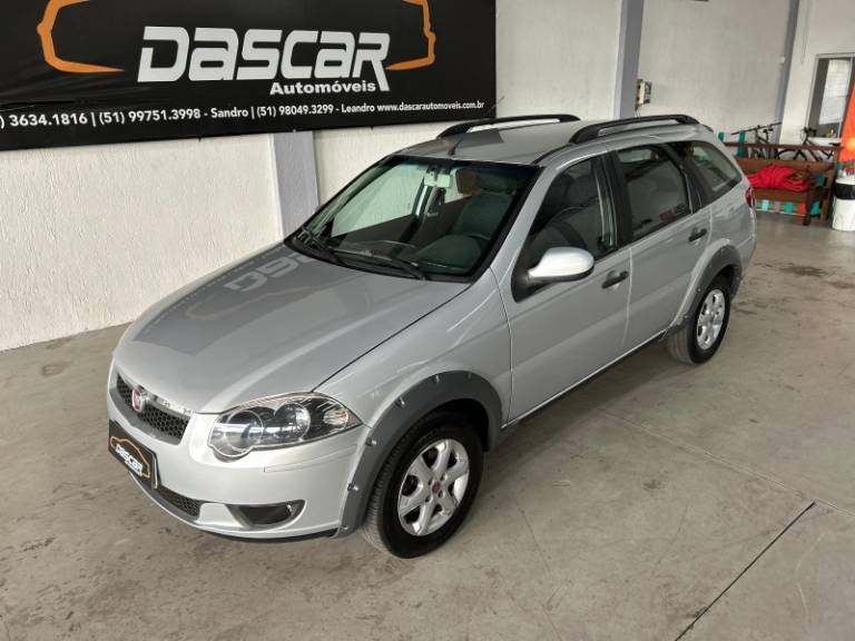 FIAT - PALIO - 2016/2016 - Prata - R$ 42.900,00