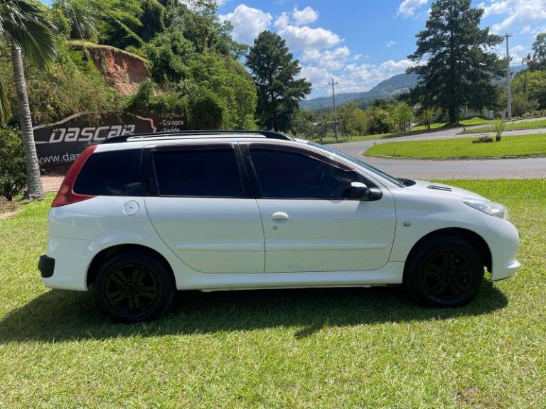 PEUGEOT - 207 - 2011/2011 - Branca - R$ 21.900,00