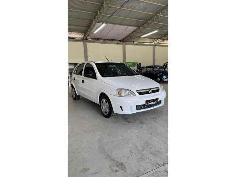 CHEVROLET - CORSA - 2011/2011 - Branca - R$ 32.900,00