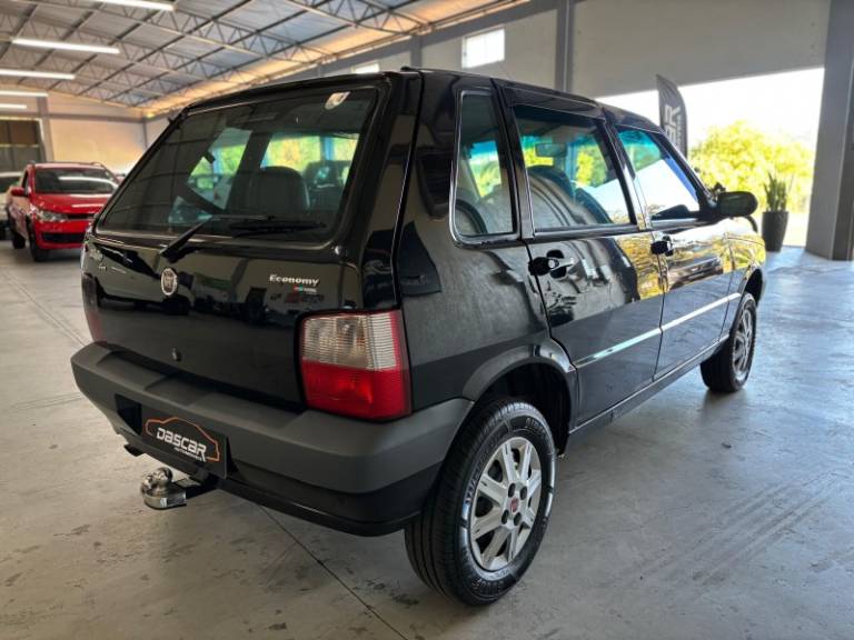 FIAT - UNO - 2009/2009 - Preta - R$ 23.900,00