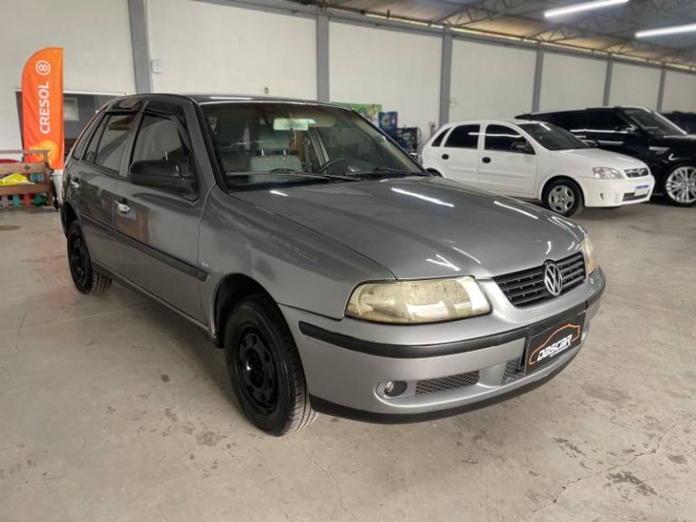 VOLKSWAGEN - GOL - 2002/2002 - Cinza - R$ 15.900,00